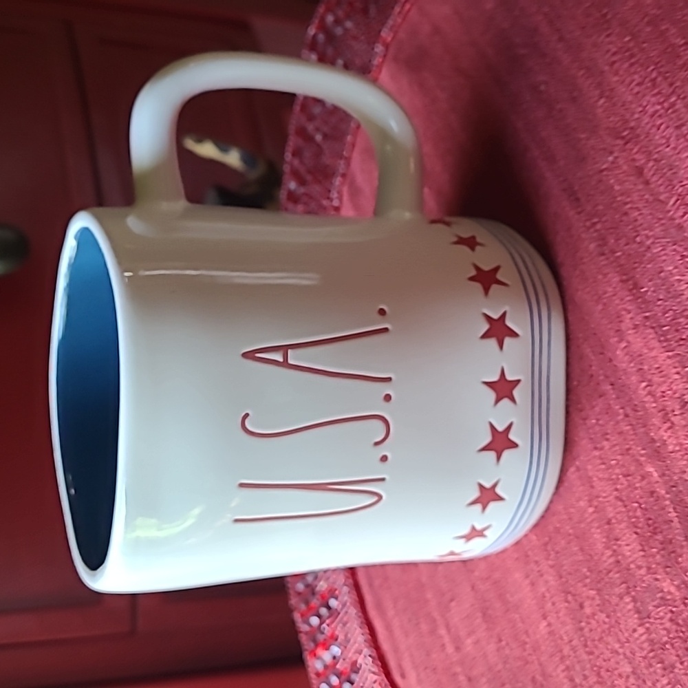 Rae Dunn USA Mug